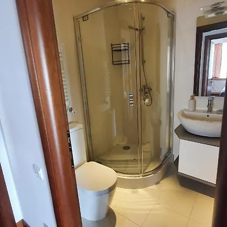 Апартаменти Encore Apartment 1A *
